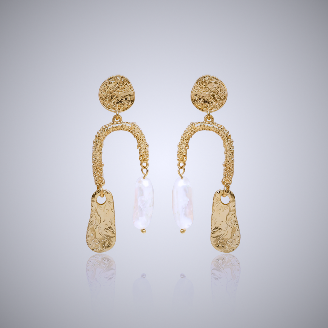 Vintage Inspired Freshwater pearl earrings