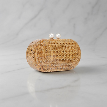 Rattan Clutch with Pearl Closure: Perfect for Summer Beach