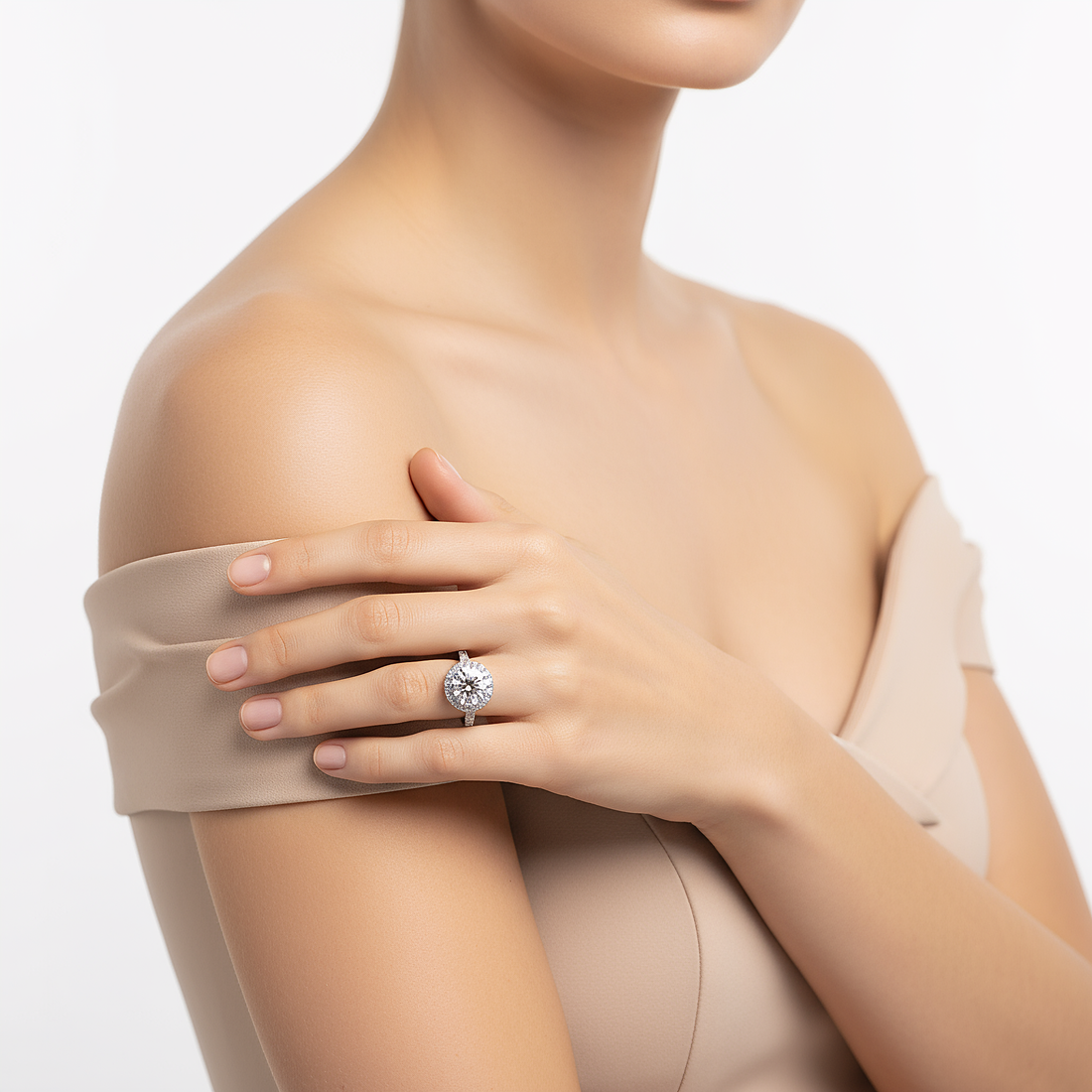 Riviera Halo Ring - 2 Carat